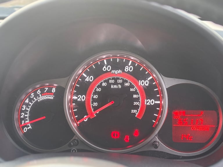 Mazda, 2, Hatchback, 2010, Manual, 1349 (cc), 5 doors