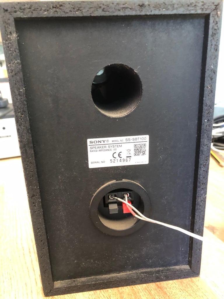 Sony Home Audio System with Speakers