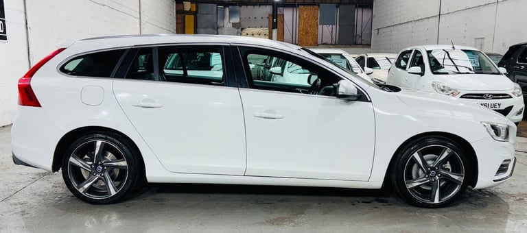 2014 Volvo V60 2.0 D4 R-Design Lux Euro 6 (s/s) 5dr ESTATE Diesel Manual