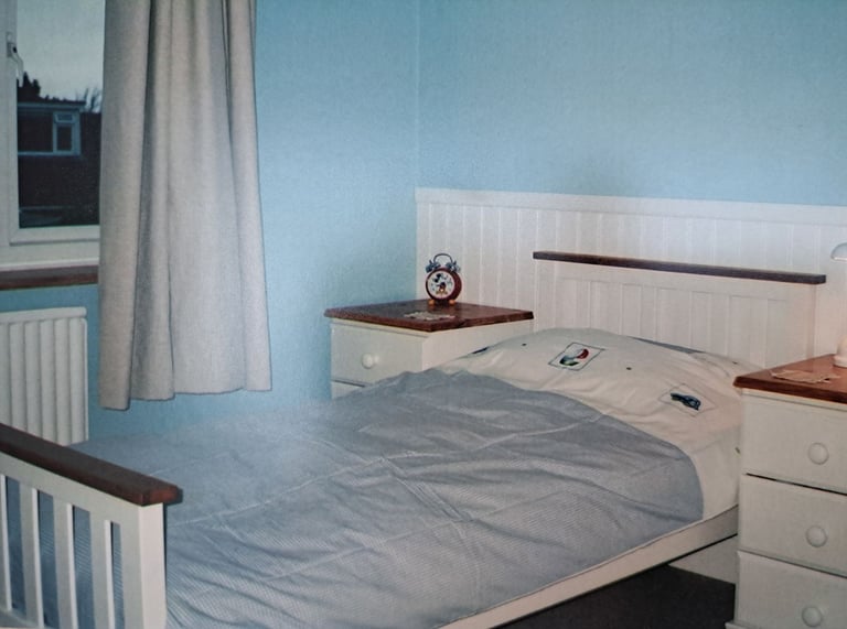 Single bed