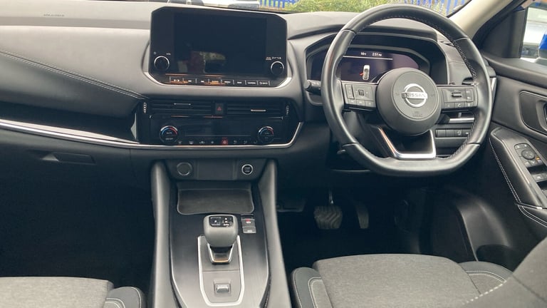 2022 Nissan Qashqai 1.3 DiG-T MH 158 N-Connecta 5dr Xtronic HATCHBACK PETROL Automatic