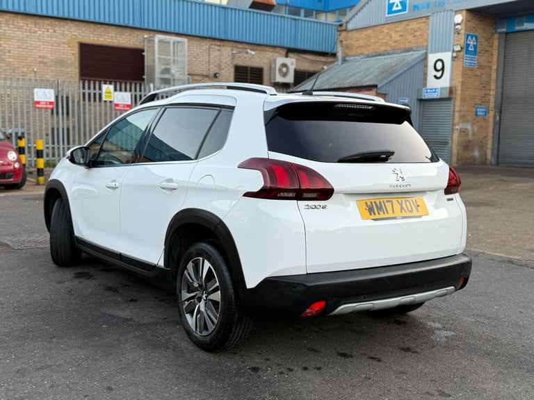 2017 Peugeot 2008 1.2 PureTech Allure Euro 6 5dr HATCHBACK Petrol Manual