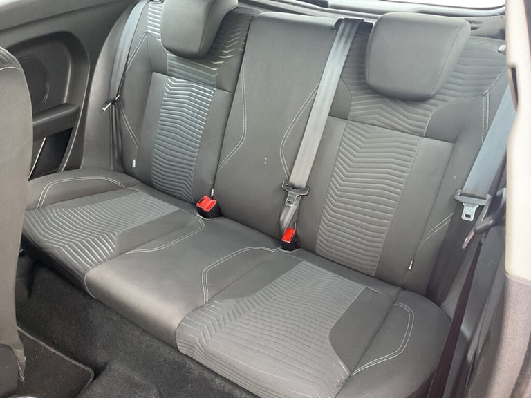 2014 Ford Fiesta 1.2 ZETEC 3DR Manual Hatchback Petrol Manual