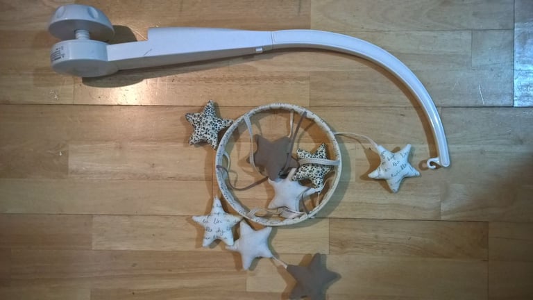 Mamas & Papas Baby Mobile for Cot / Bed,