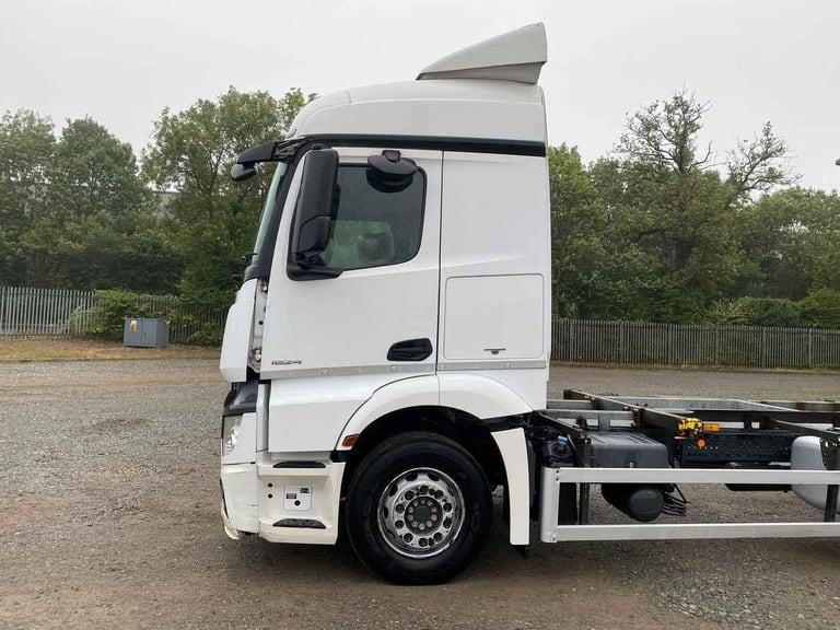 MERCEDES ACTROS 1824 *EURO 6* 4X2 DEMOUNT CHASSIS CAB 2018 - BV67 OUA