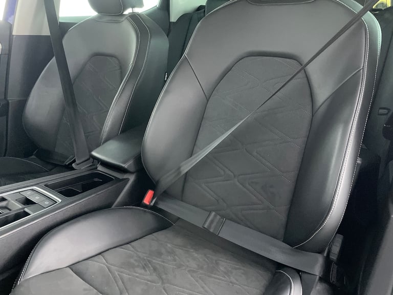 2021 SEAT Leon 1.4 eHybrid 12.8kWh XCELLENCE Hatchback 5dr Petrol Plug-in Hybrid DSG Euro  Hatchb...