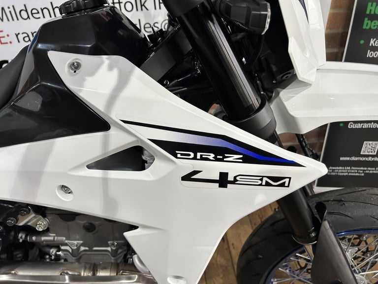 Suzuki DRZ Supermoto DR-Z400SMRLM5