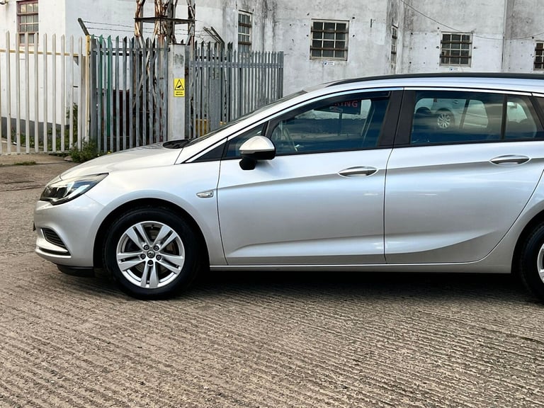 2016 Vauxhall Astra 1.6 CDTi ecoFLEX Design Sports Tourer Euro 6 (s/s) 5dr ESTATE Diesel Manual