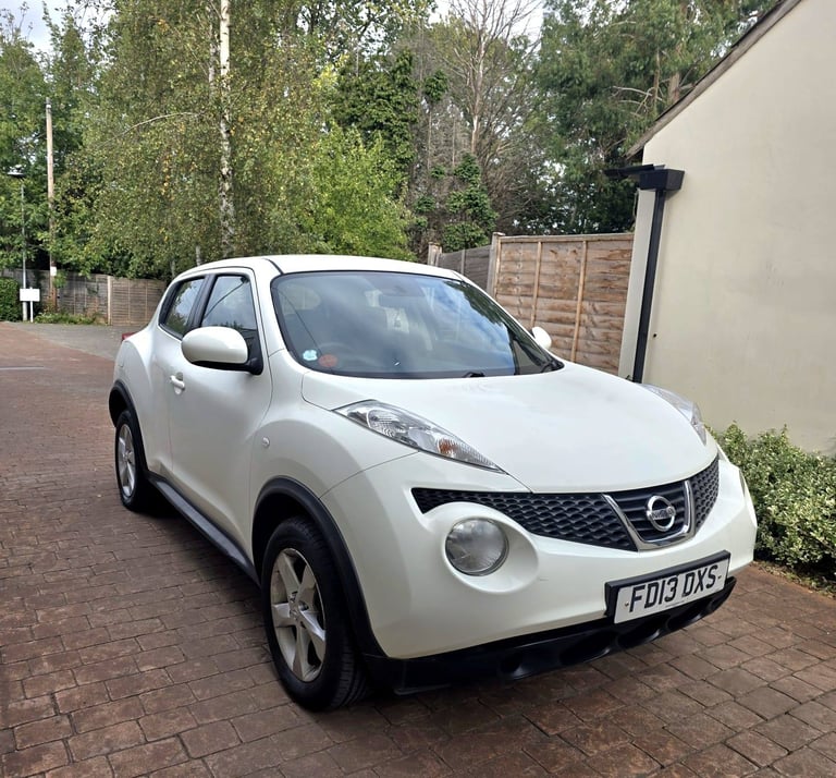 Nissan, JUKE, Hatchback, 2013, Manual, 1598 (cc), 5 doors