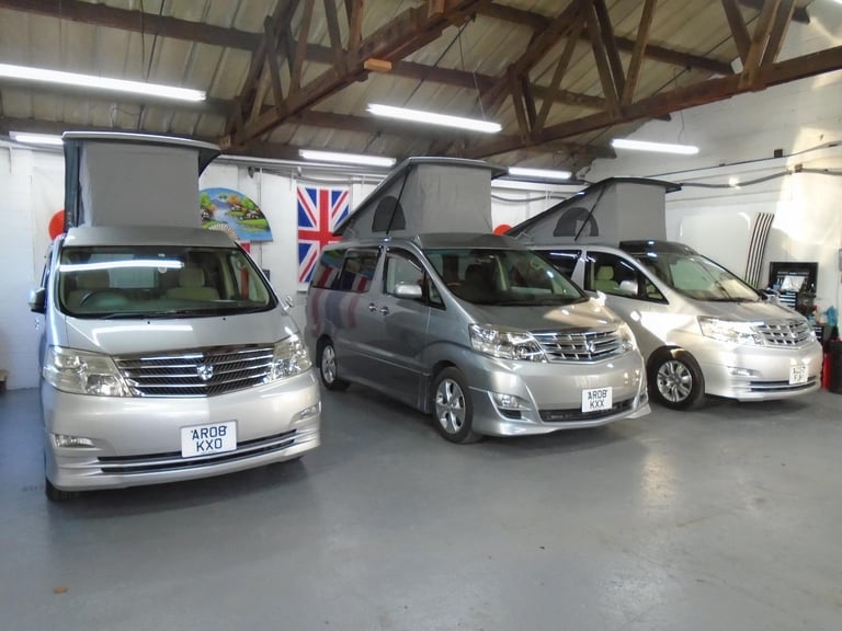 TOYOTA ALPHARD CAMPER VAN ,MOTORHOME,~~WITH BRAND NEW SIDE KITCHEN~~~AUTO~