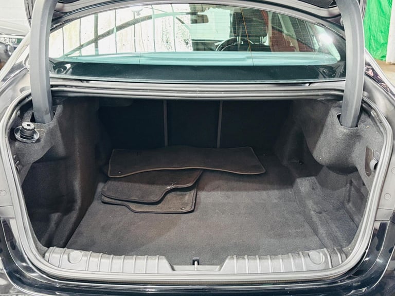 2018 Jaguar XF 2.0d Portfolio Auto AWD Euro 6 (s/s) 4dr SALOON Diesel Automatic