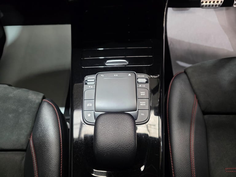 2020 Mercedes-Benz A-Class 1.3 A200 AMG Line 7G-DCT Euro 6 (s/s) 4dr SALOON Petrol Automatic