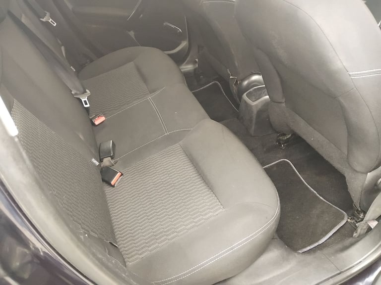Peugeot, 208, Hatchback, 2014, Manual, 1199 (cc), 5 doors