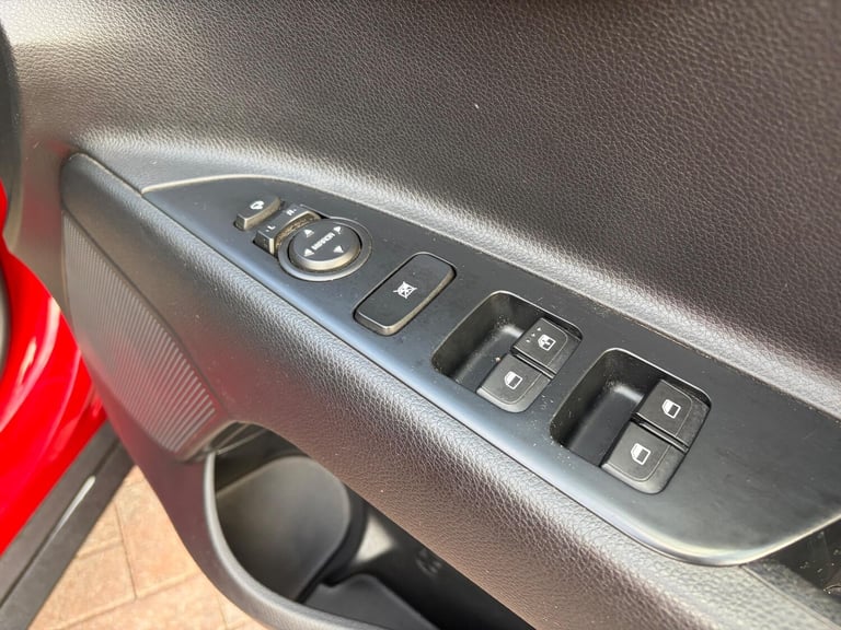 2018 Kia Stonic 1.0T GDi 2 5dr HATCHBACK PETROL Manual