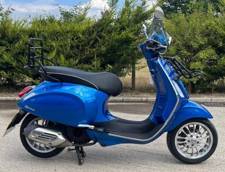 image for 2016 16 PIAGGIO VESPA SPRINT 125 3v ABS LEARNER LEGAL MODERN CLASSIC SCOOTER
