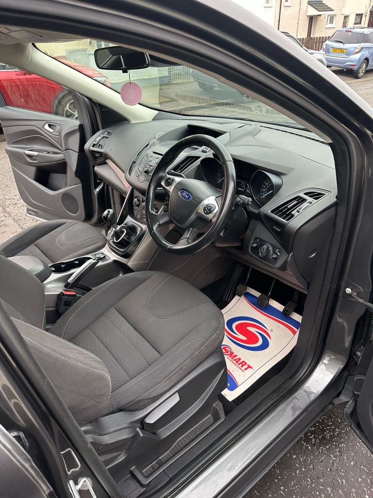 Ford, KUGA, Hatchback, 2016, Manual, 1997 (cc), 5 doors