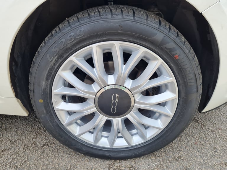 2014 Fiat 500 1.2 Lounge 3dr [Start Stop] EU6 HATCHBACK Petrol Manual