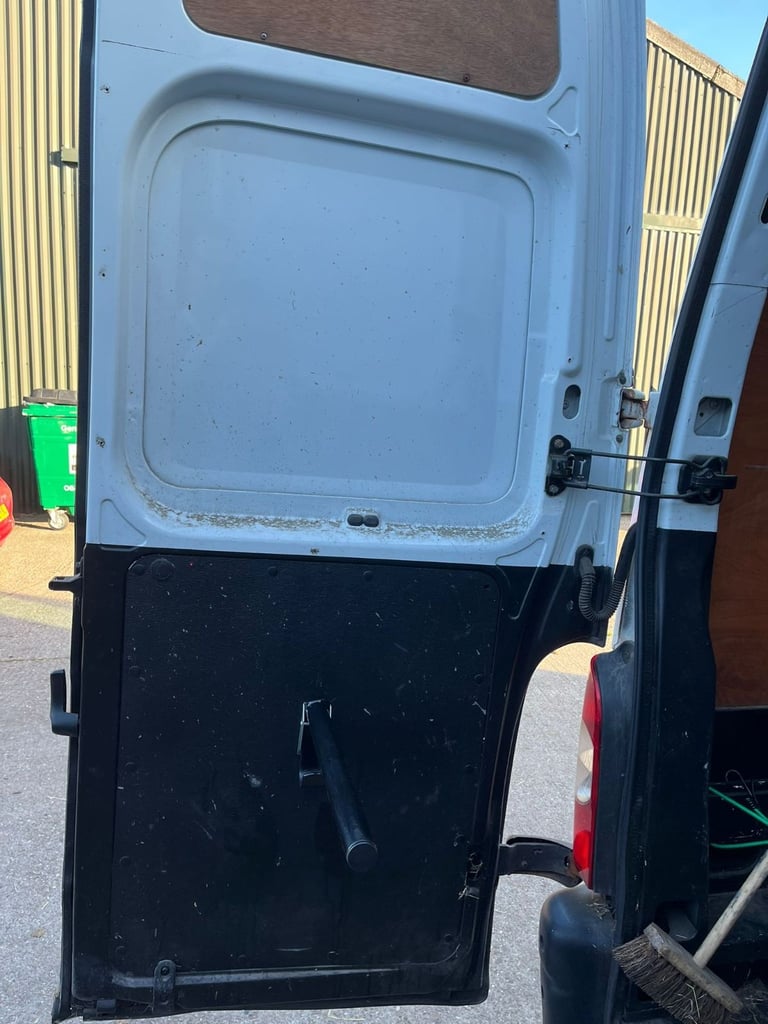**REDUCED FOR QUICKER SALE** Renault Master 2009 3.5T Horsebox 