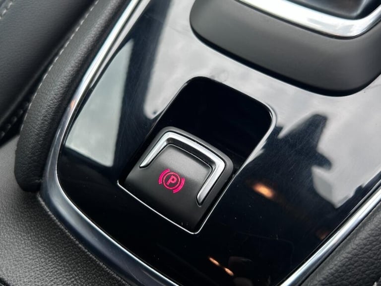 2023 Vauxhall Crossland X 1.6 14.2kwh Ultimate Suv 5dr Petrol Plug In Hybrid Auto Euro 6 (s/s) (2...