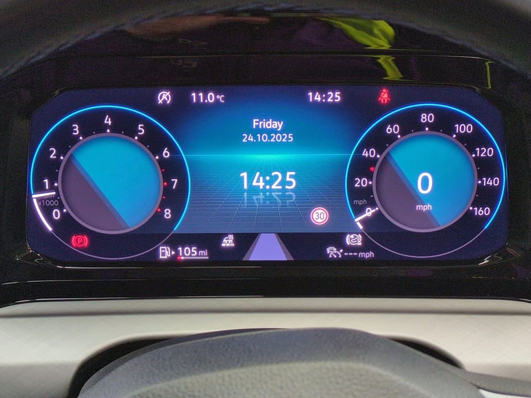 2022 Volkswagen Golf 1.5 TSI 150 Life 5dr HATCHBACK PETROL Manual