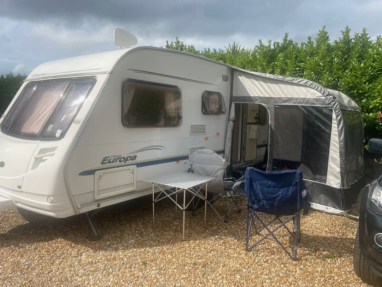 2005 Sterling Europa 500 Caravan