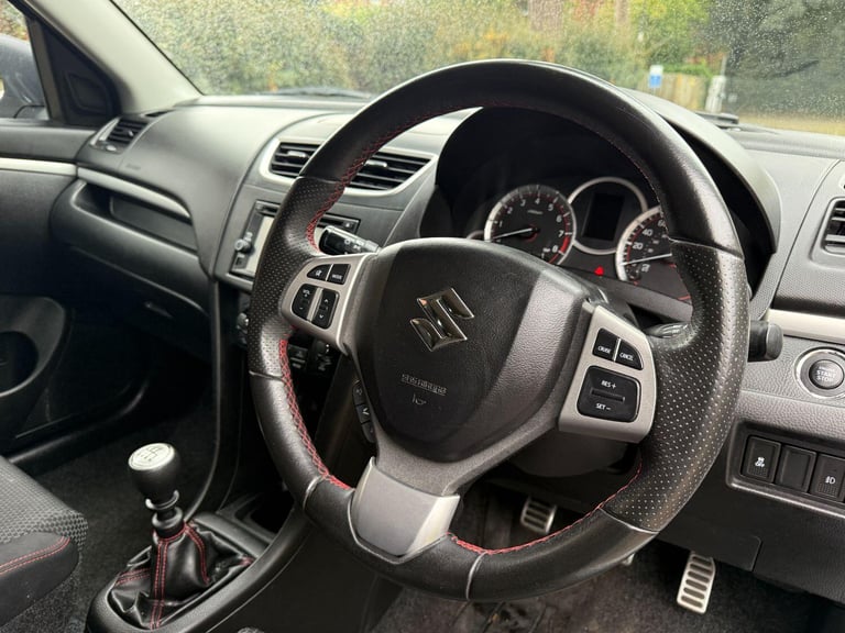 SUZUKI SWIFT 1.6 Sport 2016