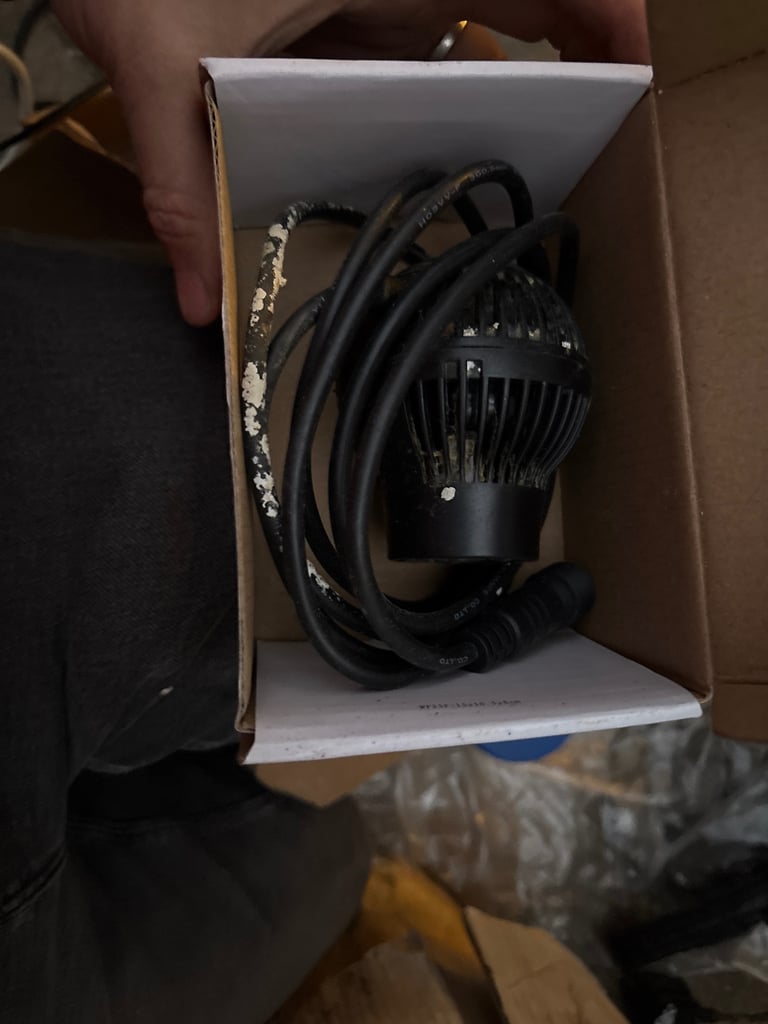 Marine Wave makers and controller