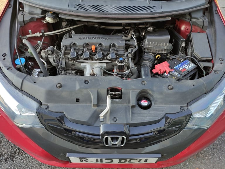 HONDA CIVIC I-VTEC EX 2013 AUTOMATIC Hatchback 5 Door RED PETROL 1798 cc Bargain @£6190