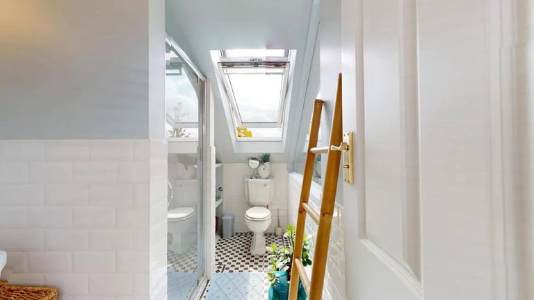 Bright 3-Bedroom Duplex with Terrace on Harley Road