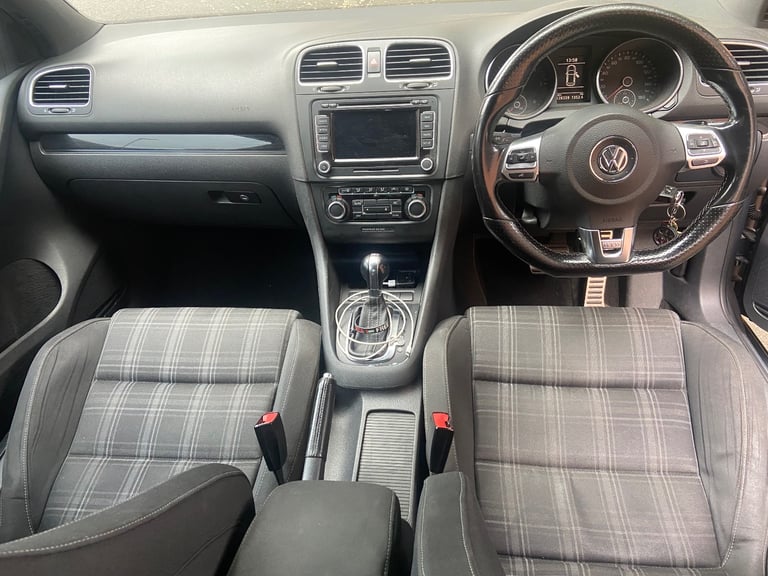 Volkswagen, GOLF GTD, Hatchback, 2009, Semi-Auto, 1968 (cc), 3 doors