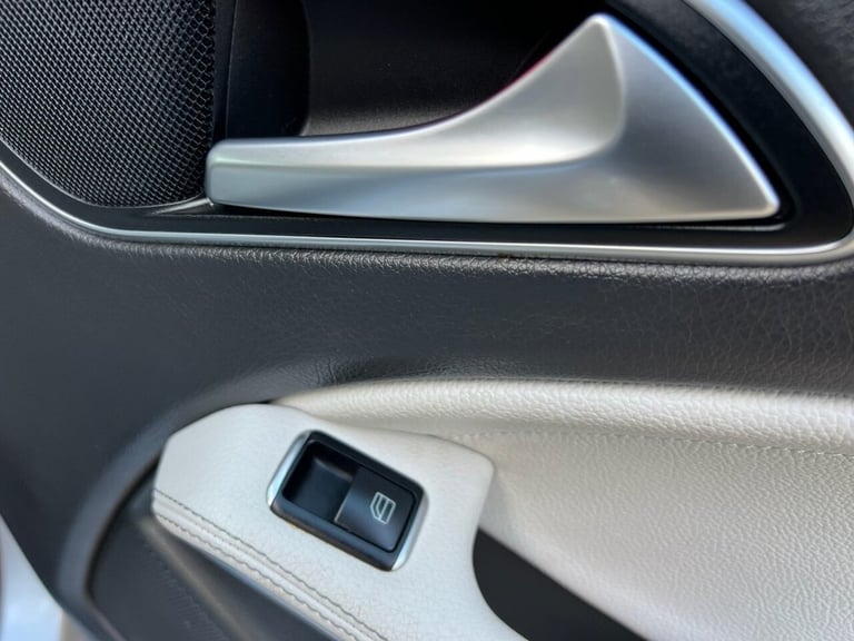 2017 Mercedes-Benz A-Class 2.1 A200d Sport (Premium Plus) Hatchback 5dr Diesel 7G-DCT Euro 6 (s/s...