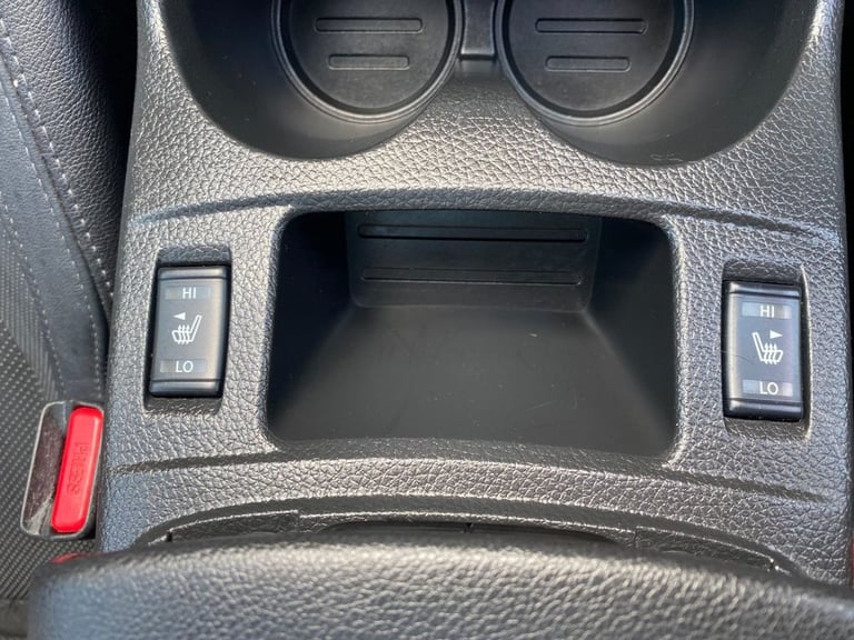 2016 Nissan Qashqai 1.6 dCi N-Connecta SUV 5dr Diesel Manual 4WD Euro 6 (s/s) (130 ps) HATCHBACK ...