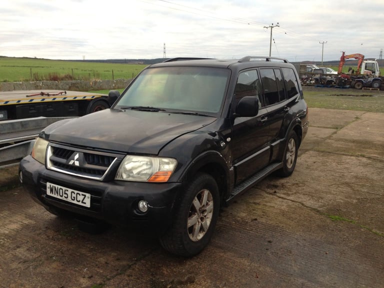 BREAKING MITSUBISHI SHOGUN ELEGANCE 7 SEATER DIESEL AUTO 