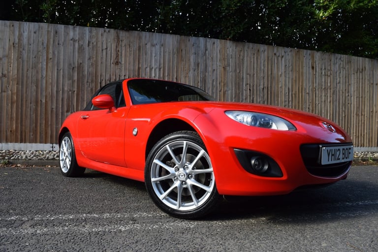 MAZDA MX-5 2.0 i Sport Tech Red Manual Petrol 2012