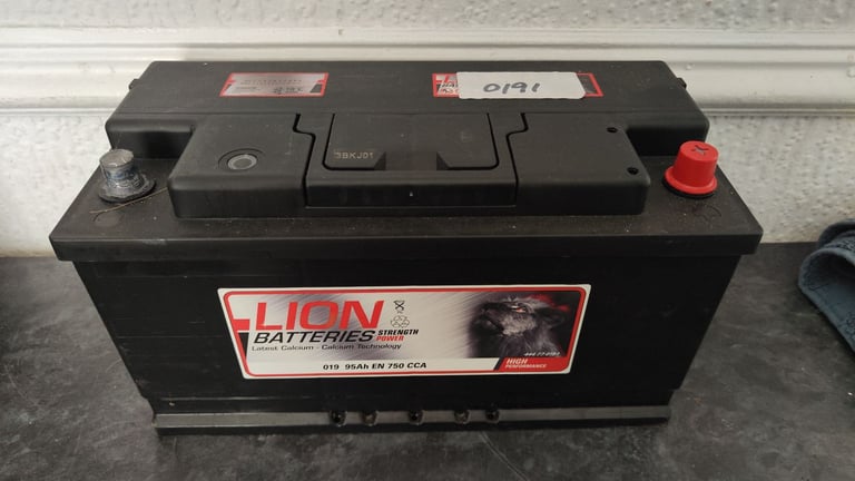 Car baterry like new