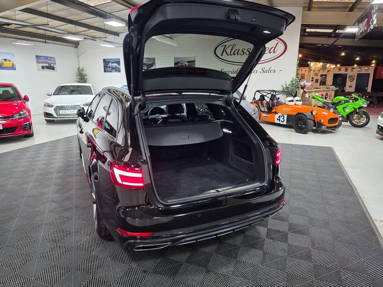 2019 Audi A4 Avant 2.0 TFSI 40 Black Edition S Tronic Euro 6 (s/s) 5dr ESTATE Petrol Automatic
