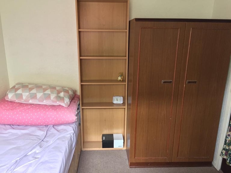 Single room to let 