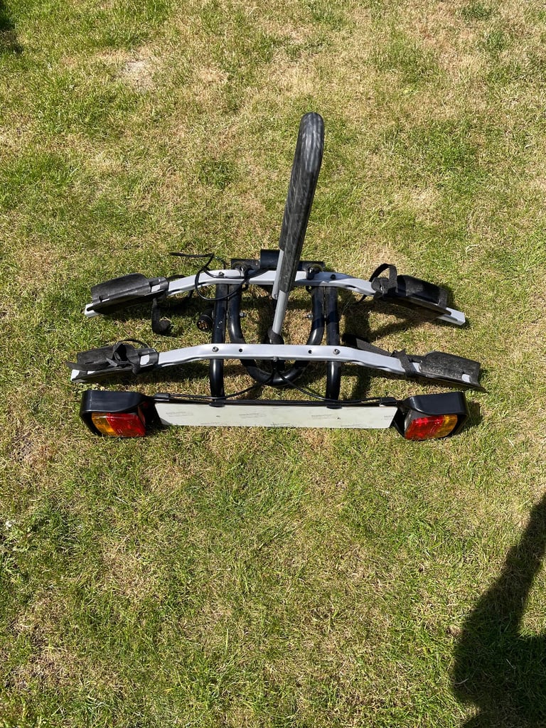 Thule 2 cycle rack ( Tow Bar fitting)