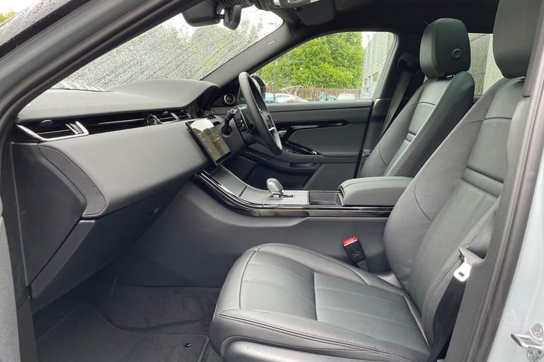 2025 Land Rover Range Rover Evoque 1.5 P270e Dynamic SE 5dr Auto ESTATE PETROL/ELECTRIC Automatic
