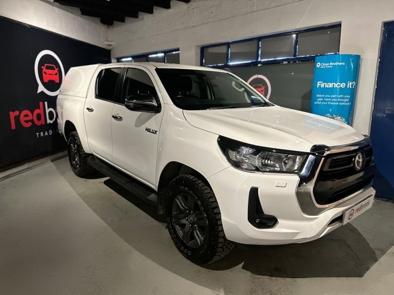 2022 Toyota Hilux 2.4 D-4D Icon Pickup Double Cab 4dr Diesel Manual 4WD Euro 6 (s/s) (150 ps) PIC...