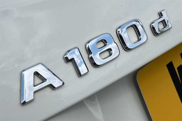 2018 Mercedes-Benz A-Class 1.5 A180d Sport (Premium) Hatchback 5dr Diesel 7G-DCT Euro 6 (s/s) (10...