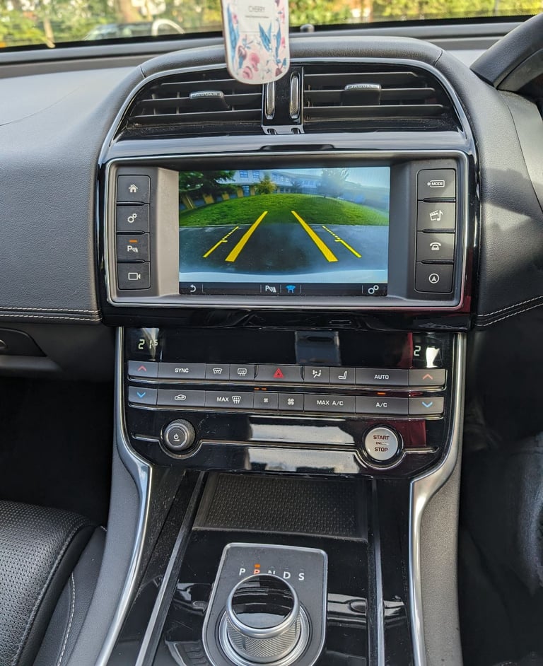 2015 JAGUAR XE R SPORT | 12 MTH WARRANTY | ULEZ | DIESEL | REVERSE CAM | FULL BLACK LEATHERS | AUTO