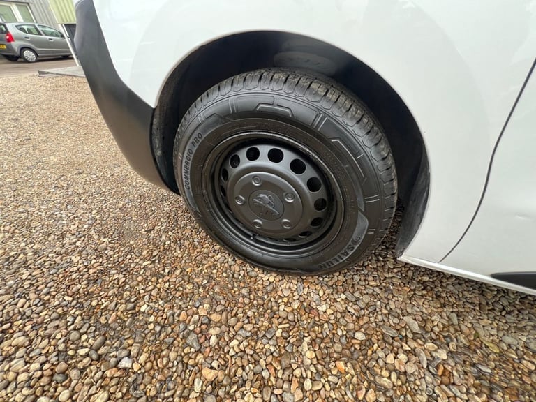 2020 70 PEUGEOT EXPERT 1.5 BLUEHDI 1000 PROFESSIONAL COMPACT PANEL VAN 6DR DIESE