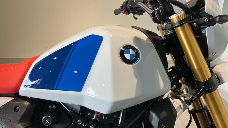 2025 BMW R12 BMW R12 (24MY) ROADSTER Petrol Manual