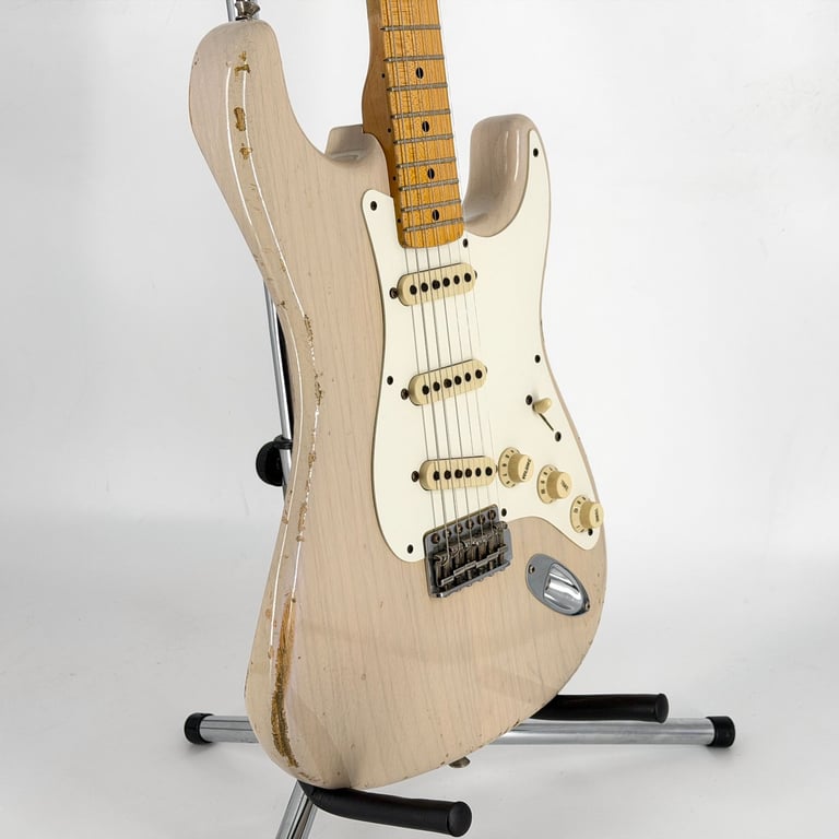 2015 Fender Custom Shop Limited Edition ‘55 Stratocaster Relic – Dirty White Blonde