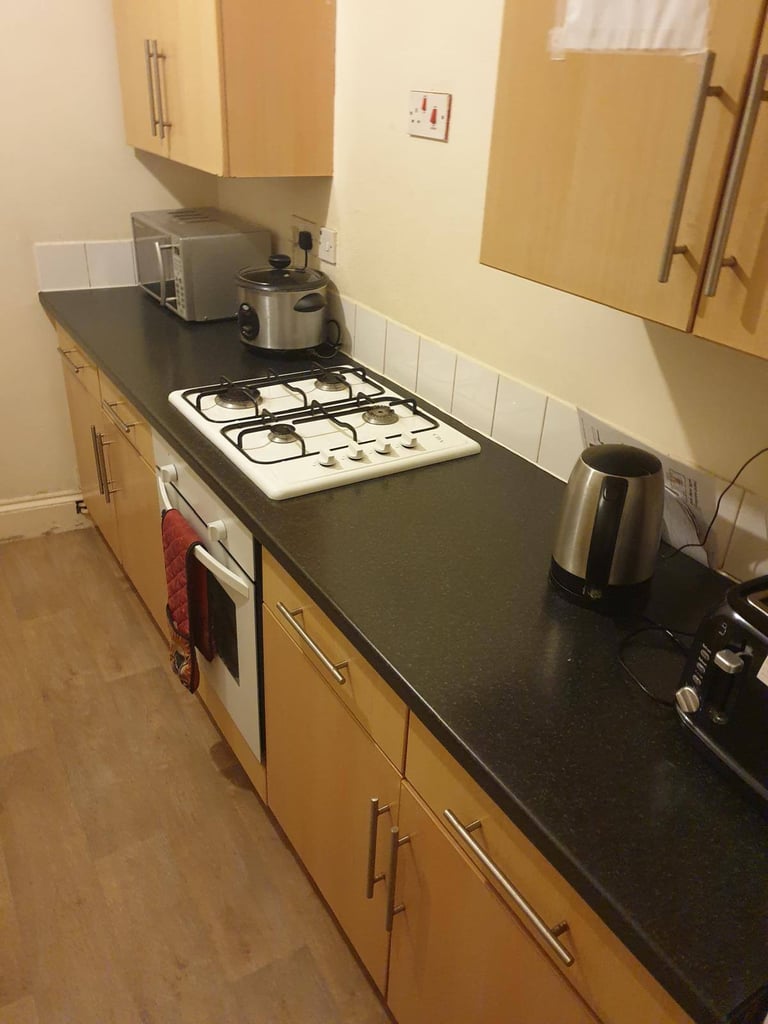 Spacious and Cosy Double Room for Rent in - BS3 4PF