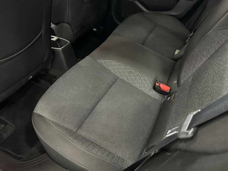2020 Renault Clio 1.0 TCe Iconic Hatchback 5dr Petrol Manual Euro 6 (s/s) (100 ps) Hatchback Petr...