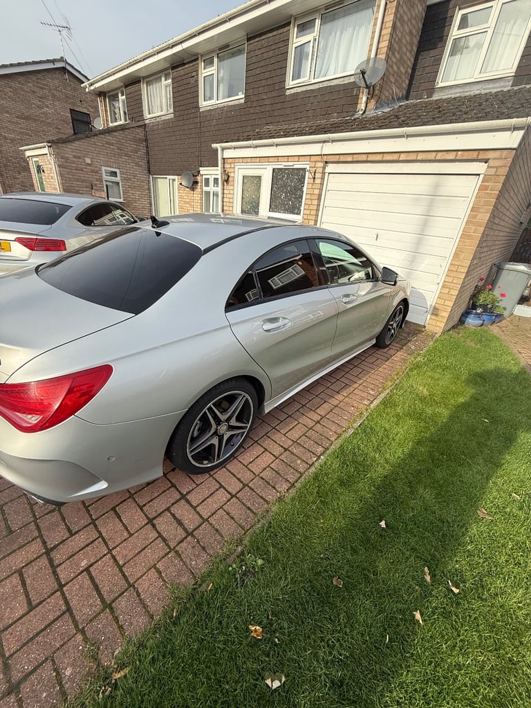 Mercedes-Benz, CLA, Saloon, 2015, Semi-Auto, 2143 (cc), 4 doors