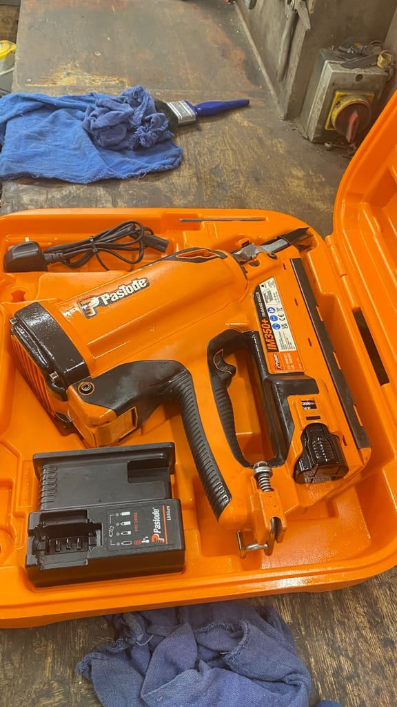 Paslode first fix nail gun
