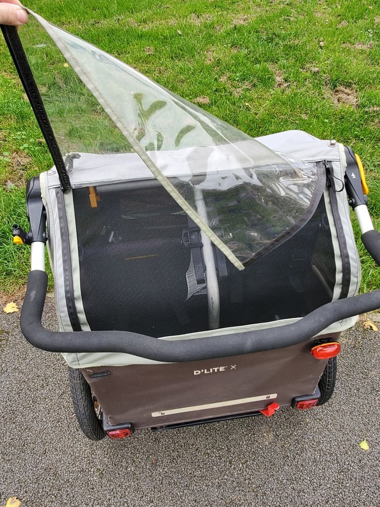Burley D'Lite X double bike trailer